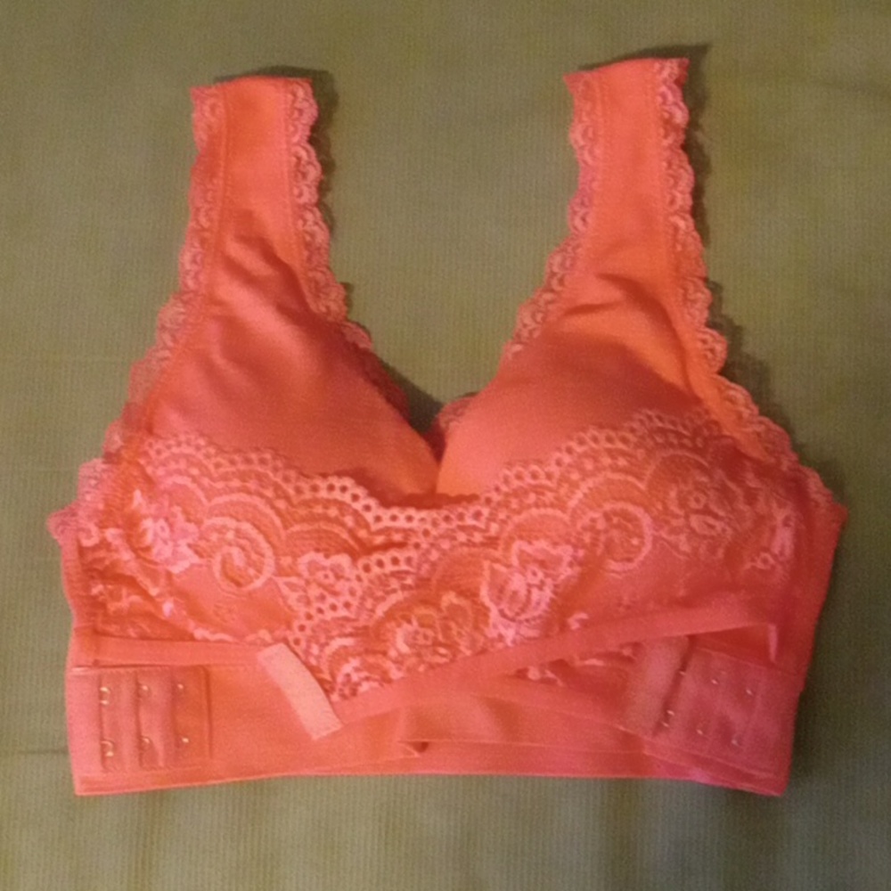 No tags, new bras, in light purple and darker pink. Sm size. 4 Tween or slim sz.